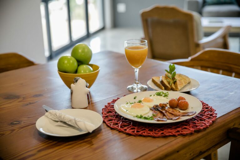 Cornerstone GH Breakfast 1 768x512