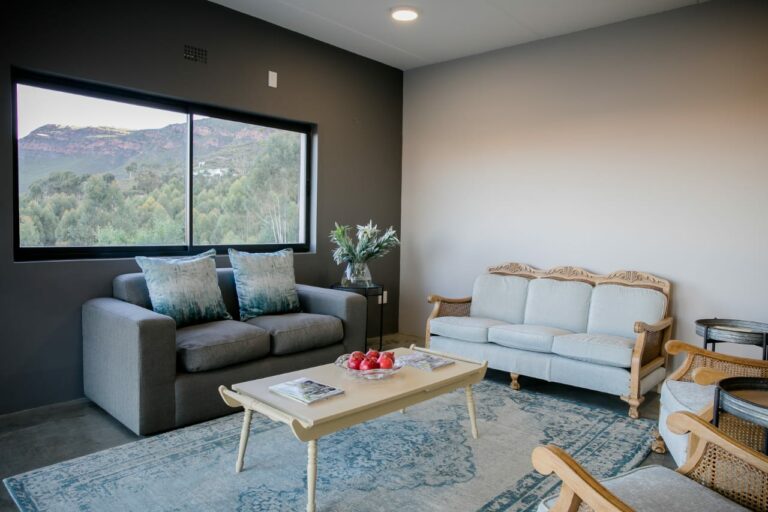 Cornerstone GH Living1 768x512