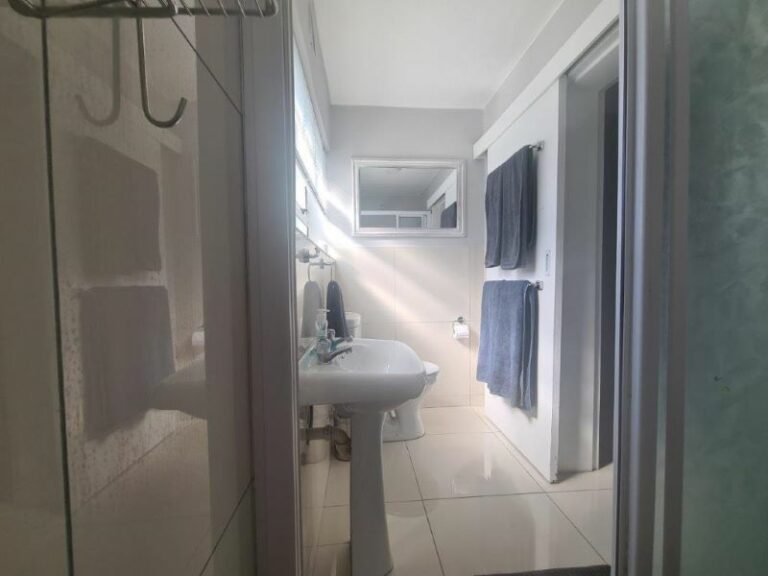 26. Anesi Bathroom 768x576