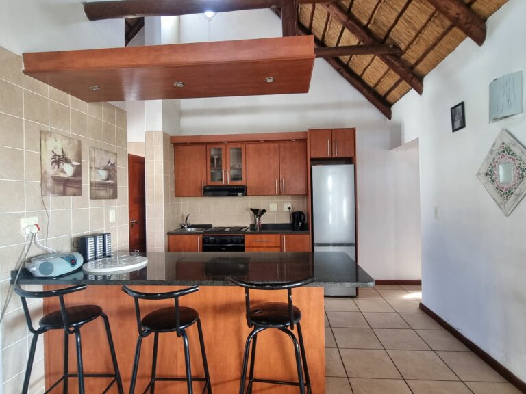 Kitchen h 768x576